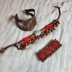 Lot of 3 Bohemian braclets. Cuff, stretch and adjustable in set